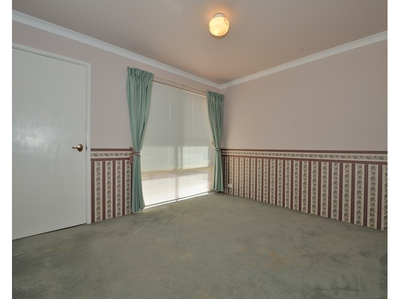 26 Morfontaine Pde, Port Kennedy WA 6172