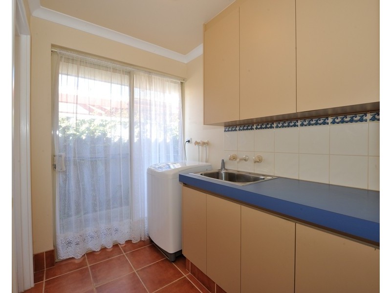 26 Morfontaine Pde, Port Kennedy WA 6172