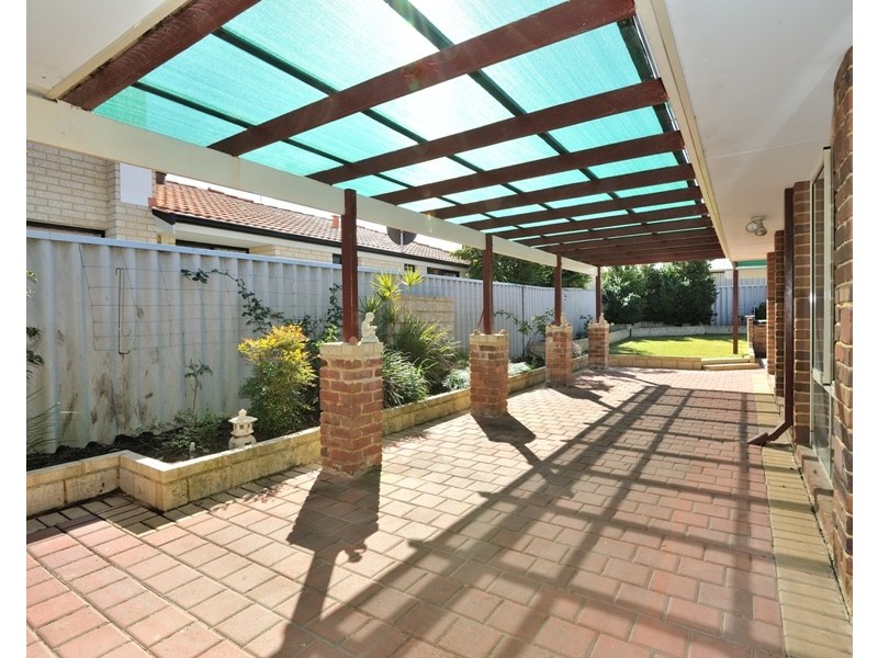 26 Morfontaine Pde, Port Kennedy WA 6172