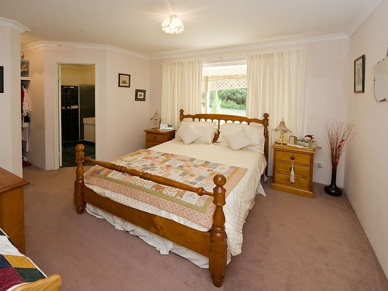 12 Carpenter Retreat, Wellard WA 6170