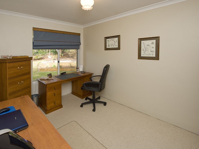 12 Carpenter Retreat, Wellard WA 6170