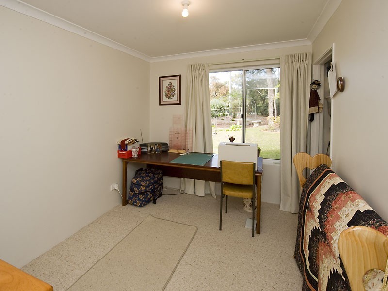 12 Carpenter Retreat, Wellard WA 6170