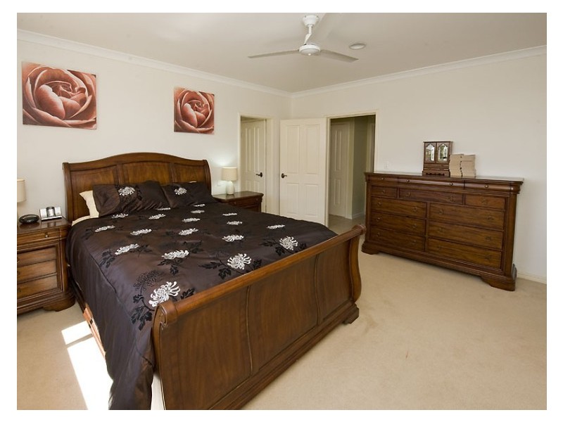 34 Venice Retreat, Warnbro WA 6169
