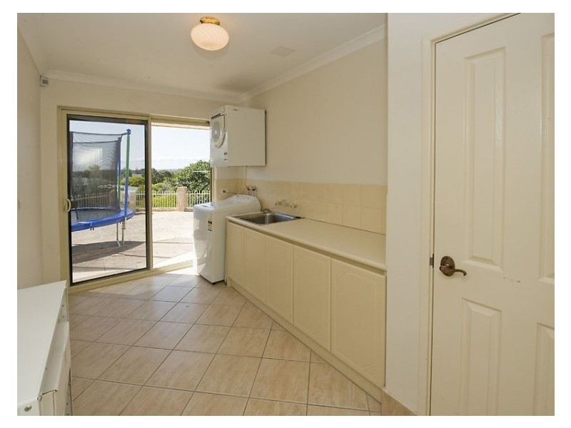 34 Venice Retreat, Warnbro WA 6169