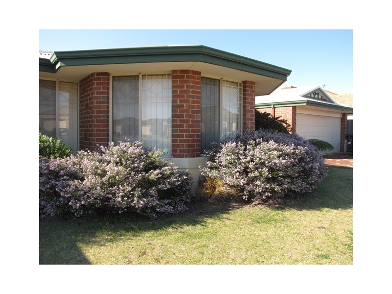 33 Boyle Avenue, Rockingham WA 6168