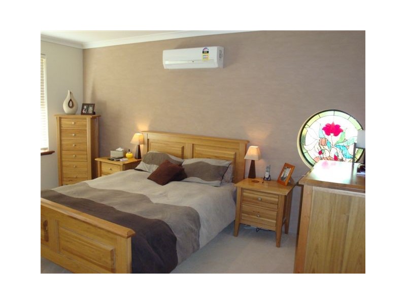 303 Holmes Street, Southern River WA 6110