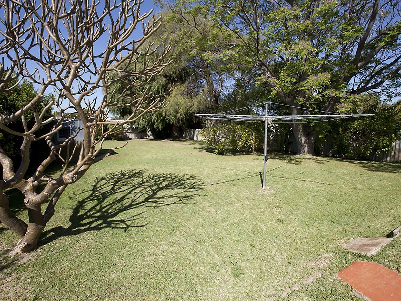 206 Safety Bay, Safety Bay WA 6169