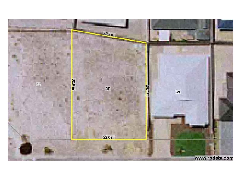 37 Lemon Gum Dr, Baldivis WA 6171