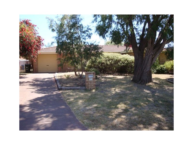 15 Bridge Mews, Waikiki WA 6169