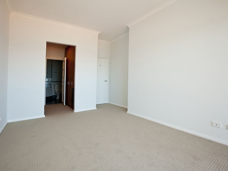 36 / 7 Railway Terrace, Rockingham WA 6168