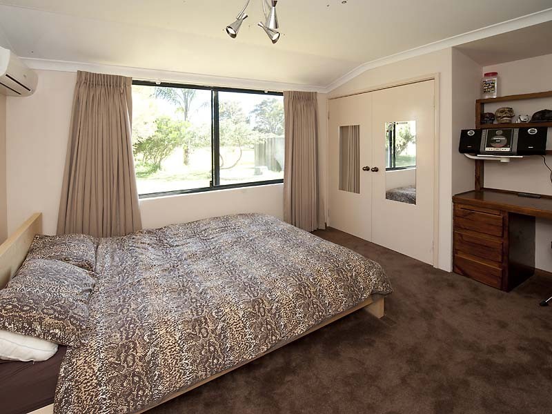 44 Jennie Pl, North Dandalup WA 6207