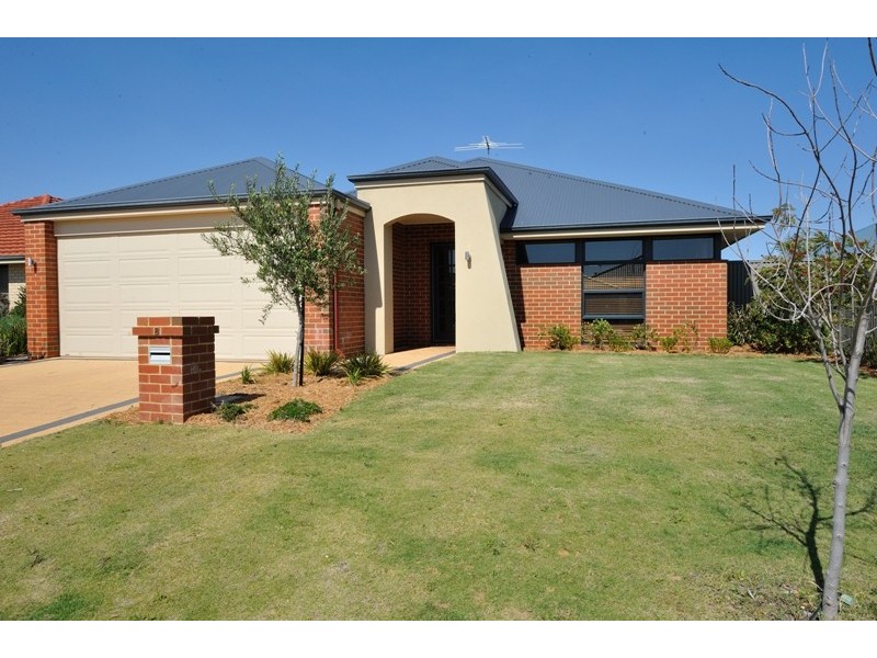 8 Oxenholme Way, Waikiki WA 6169