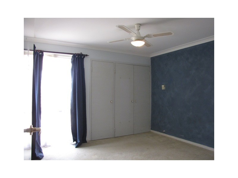 70 Cambridge Cres, Cooloongup WA 6168