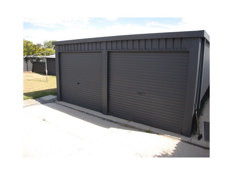 70 Cambridge Cres, Cooloongup WA 6168