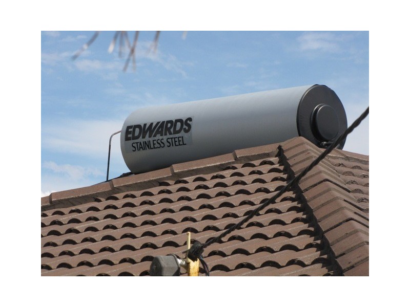 70 Cambridge Cres, Cooloongup WA 6168