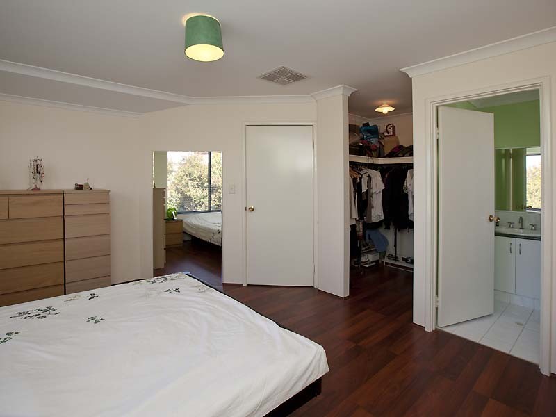 52 Highlander Parade, Rockingham WA 6168