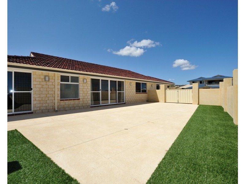 17 Lookout Vista, Singleton WA 6175