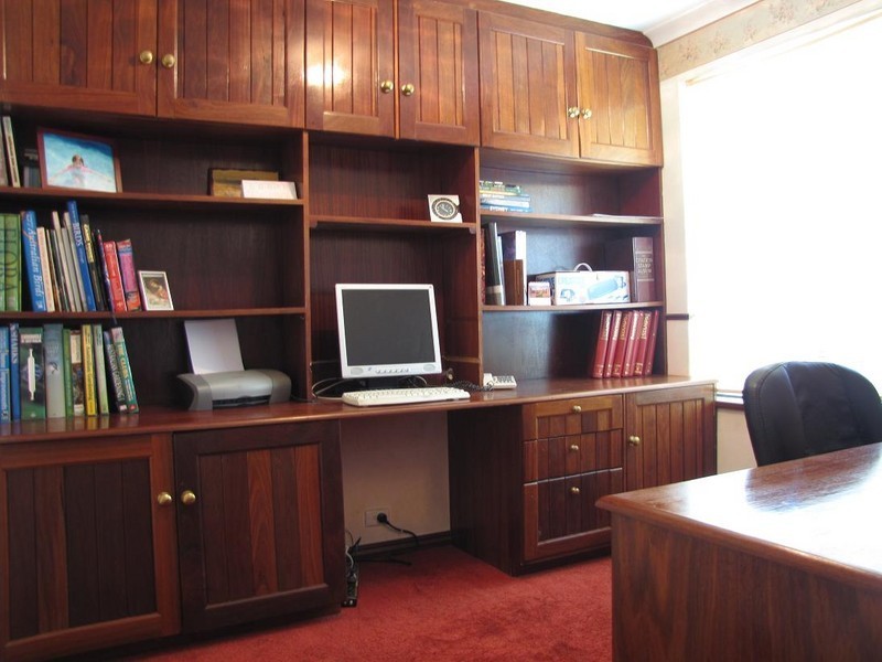 10 Woodlands Road, Golden Bay WA 6174