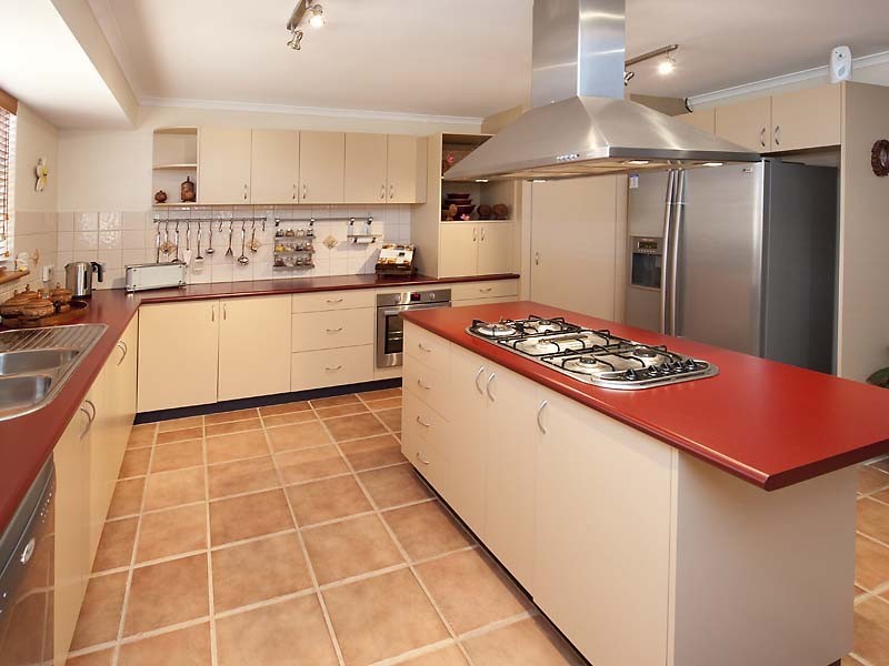 10 Baltimore Gardens, Port Kennedy WA 6172