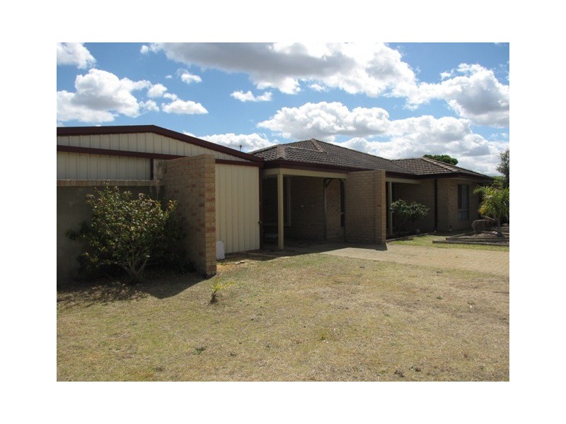 1 Caryota Court, Warnbro WA 6169