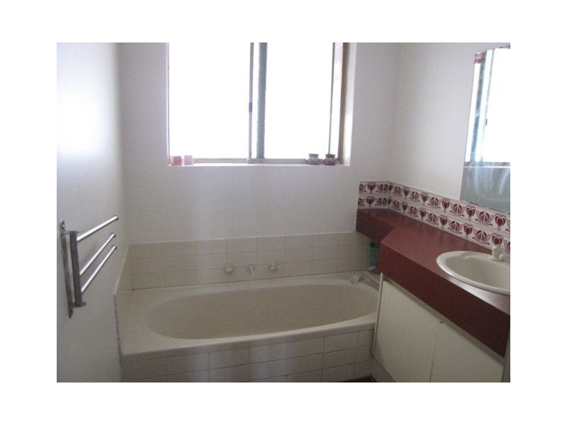 1 Caryota Court, Warnbro WA 6169