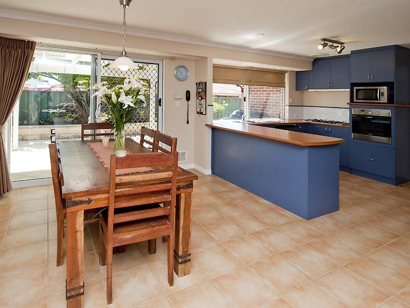 49 Salamanca Parkway, Port Kennedy WA 6172