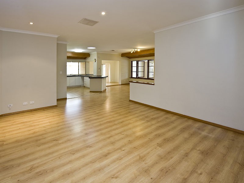 5 Diamantina Way, Rockingham WA 6168