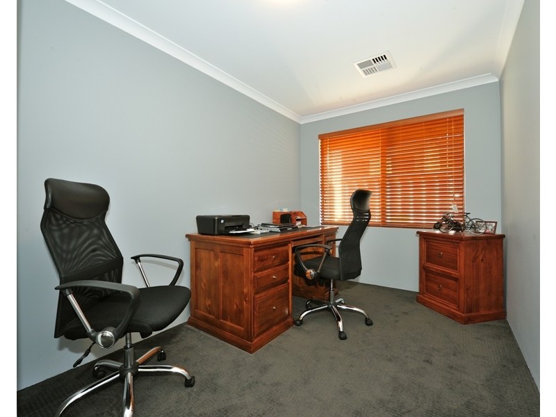 8 Lantana Way, Baldivis WA 6171