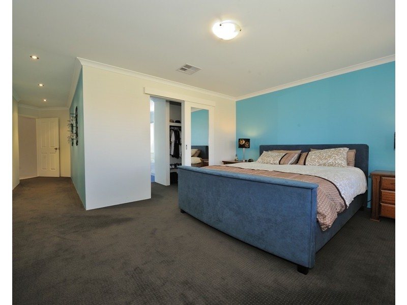 8 Lantana Way, Baldivis WA 6171