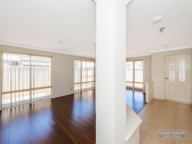 666 Safety Bay Rd, Waikiki WA 6169