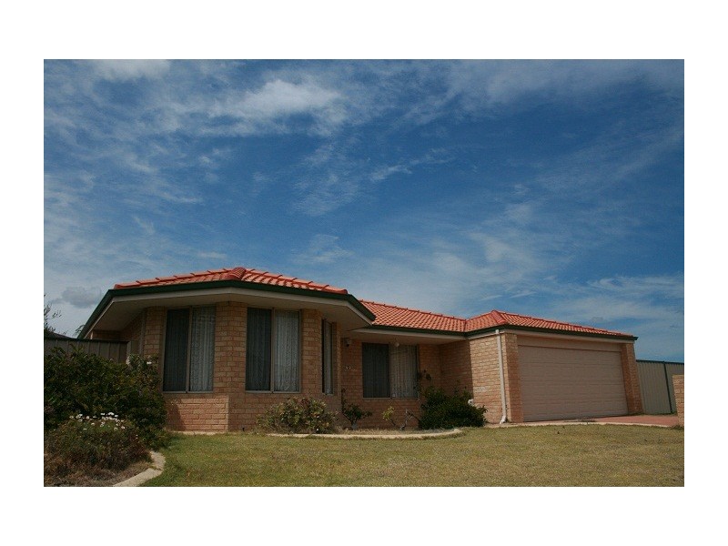 5 Fremont Cresent, Secret Harbour WA 6173