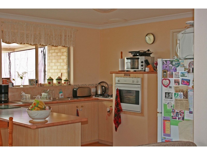 5 Fremont Cresent, Secret Harbour WA 6173