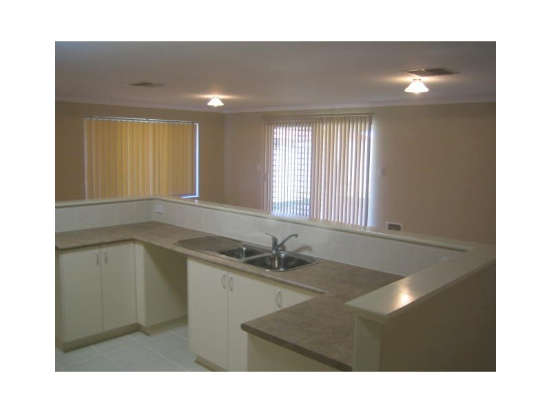 109 Harrington Waters Drive, Waikiki WA 6169