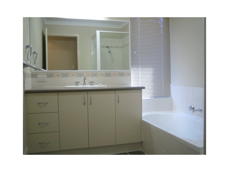 109 Harrington Waters Drive, Waikiki WA 6169