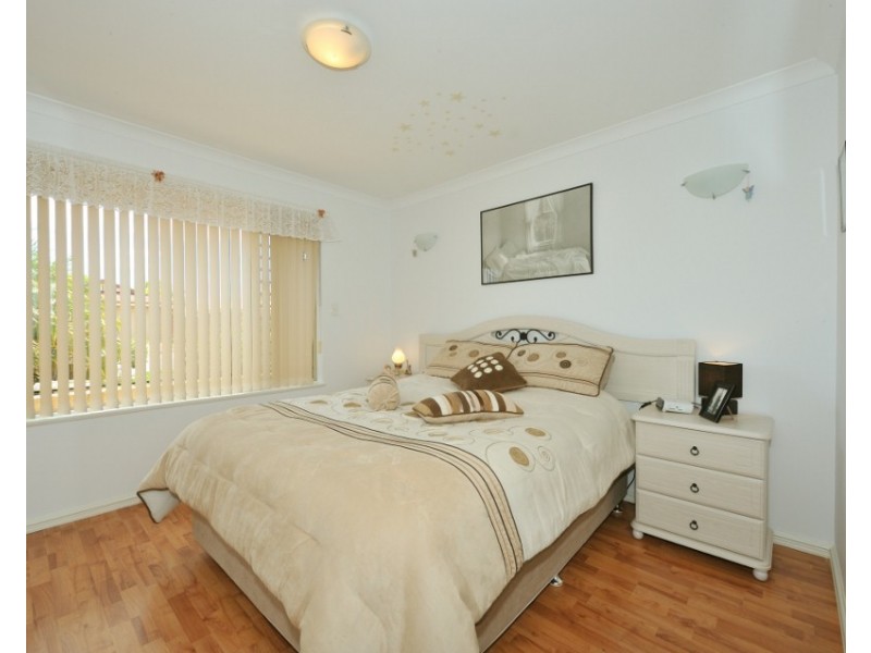 26 Fathom Ramble, Waikiki WA 6169