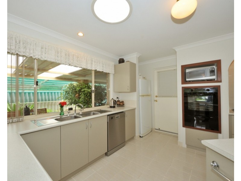 26 Fathom Ramble, Waikiki WA 6169