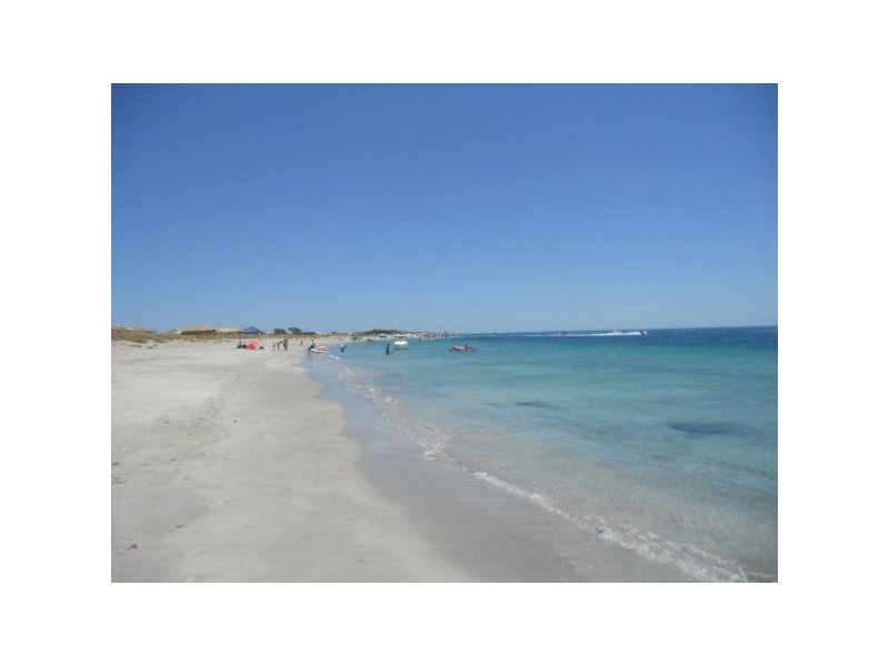 2 Ocean Point Close, Port Kennedy WA 6172