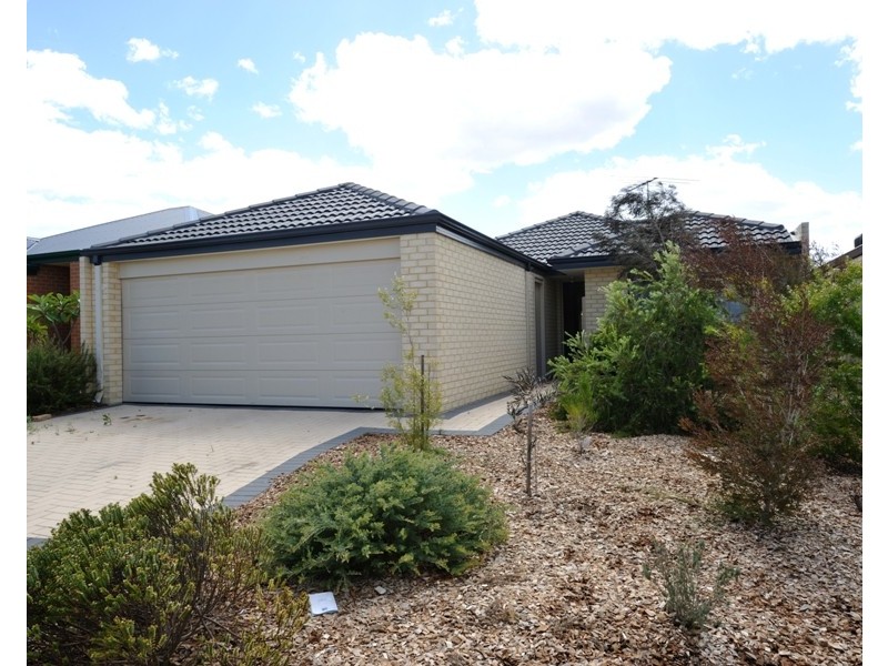 6 Gorman Place, Calista WA 6167