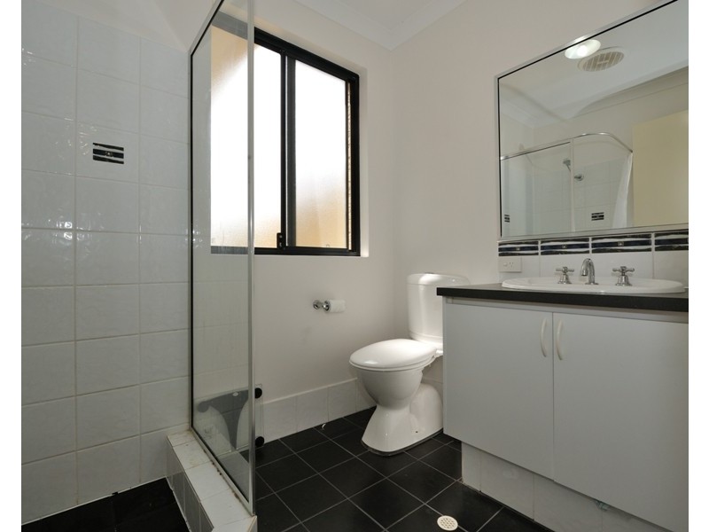 6 Gorman Place, Calista WA 6167