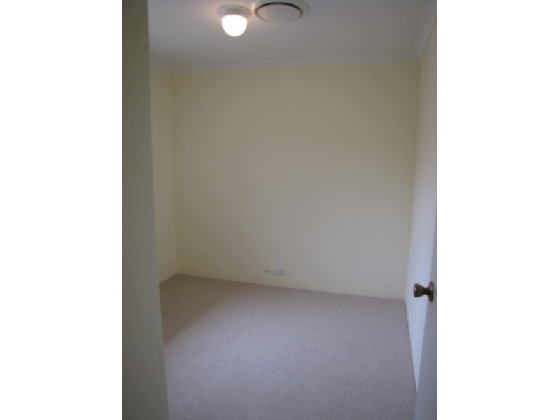 12/5 Ashford Ave, Rockingham WA 6168