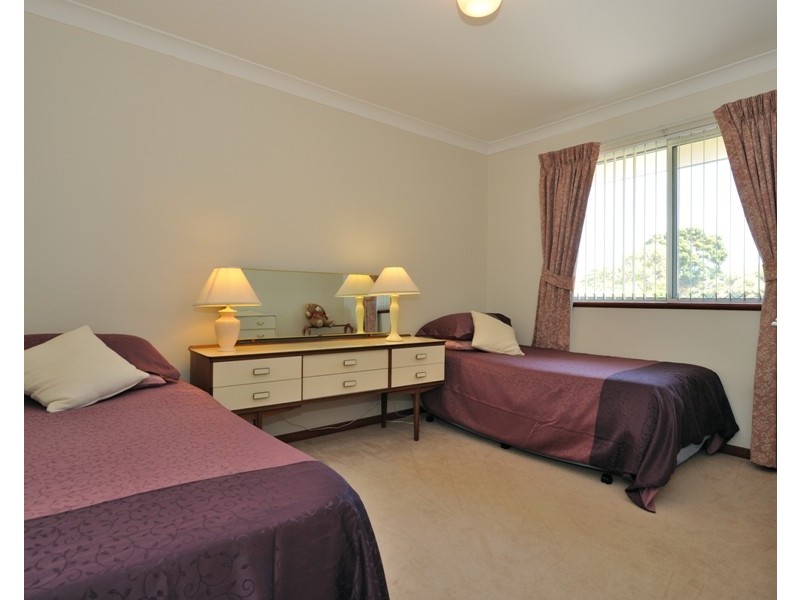 102 Penguin Road, Safety Bay WA 6169