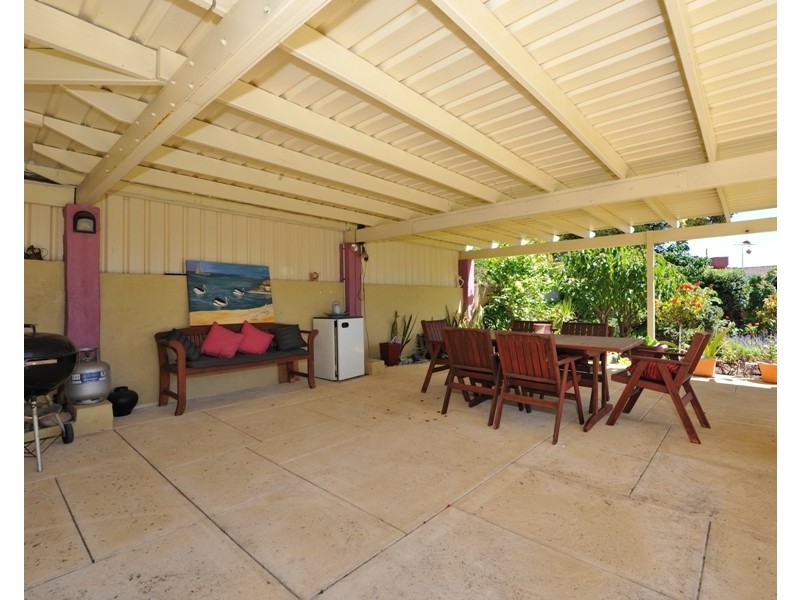 102 Penguin Road, Safety Bay WA 6169