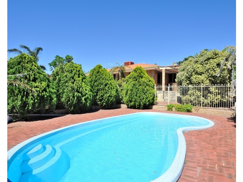 11 Nautilus Way, Kallaroo WA 6025