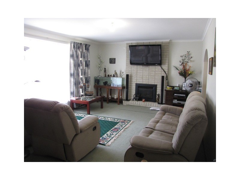 131 Gloucester Crescent, Shoalwater WA 6169