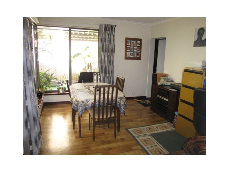 131 Gloucester Crescent, Shoalwater WA 6169