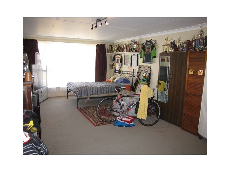 131 Gloucester Crescent, Shoalwater WA 6169