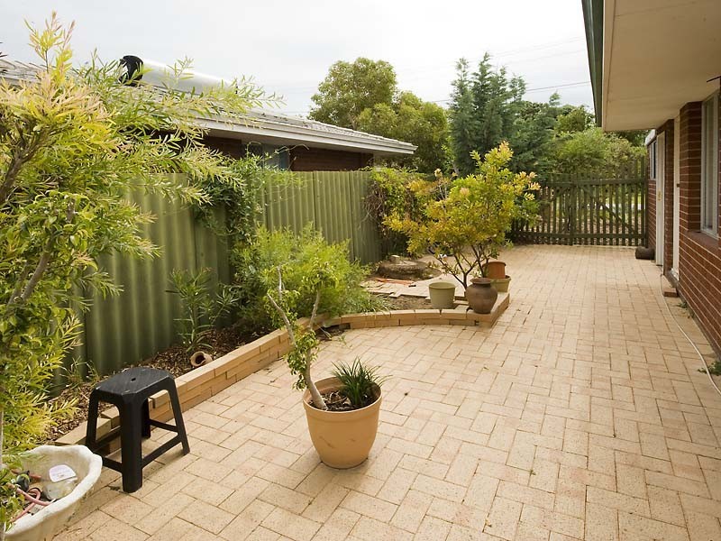 25-27 Calume Street, Hillman WA 6168