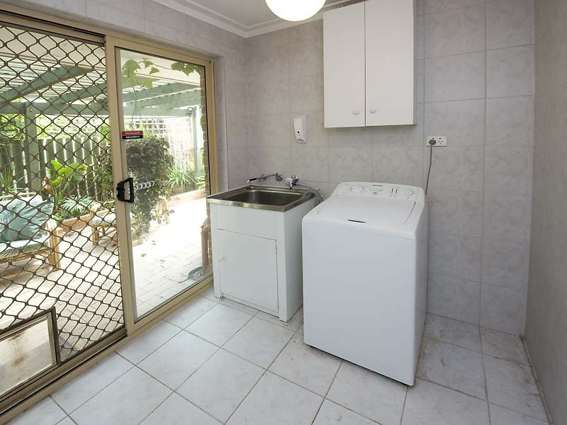 25-27 Calume Street, Hillman WA 6168