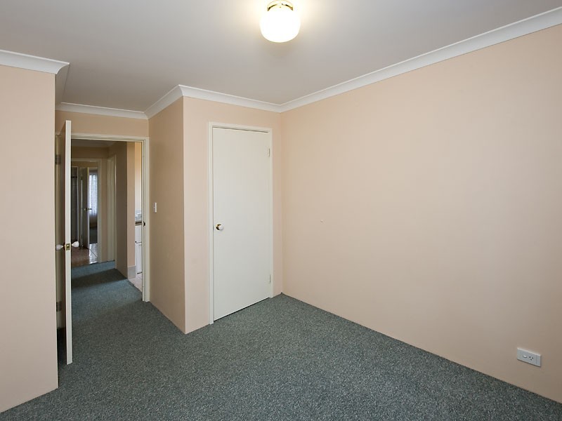 9/23 Royal Palm Drive, Warnbro WA 6169