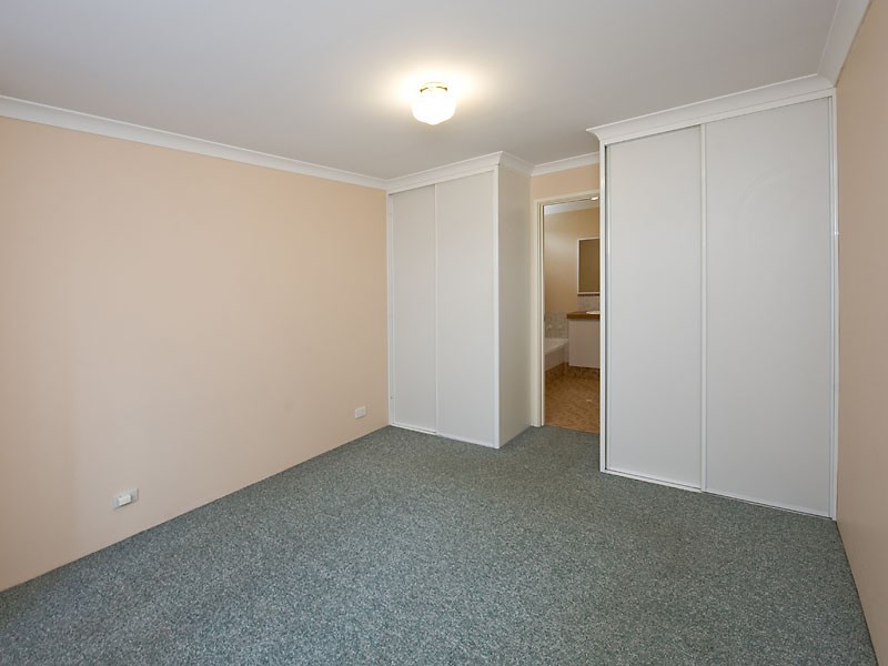 9/23 Royal Palm Drive, Warnbro WA 6169
